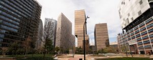 ¿Cómo lograr Edificios con certificaciones LEED y BREEAM? Redes de Calor y Frío una solución sostenible